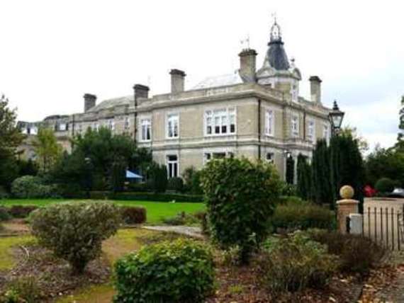 2 bedroom Flat for s...